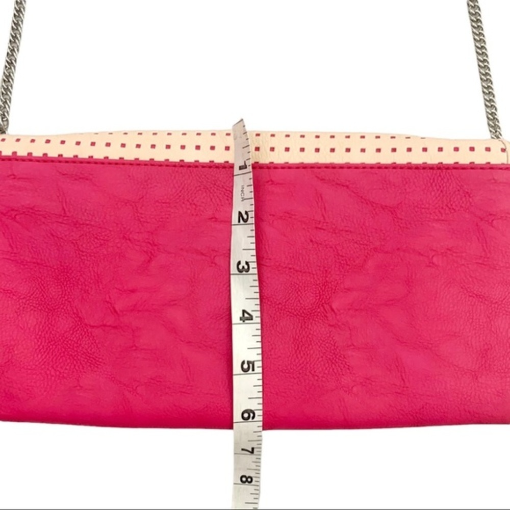 NWT Charming Charlie Yasmin Pink Chain Clutch Purse Women’s - Picture 4 of 14